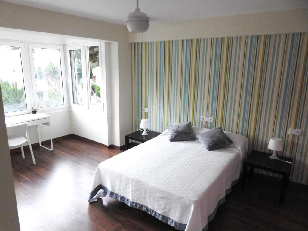 Carihuela Beach Suite Apartment 托雷莫利诺斯 外观 照片