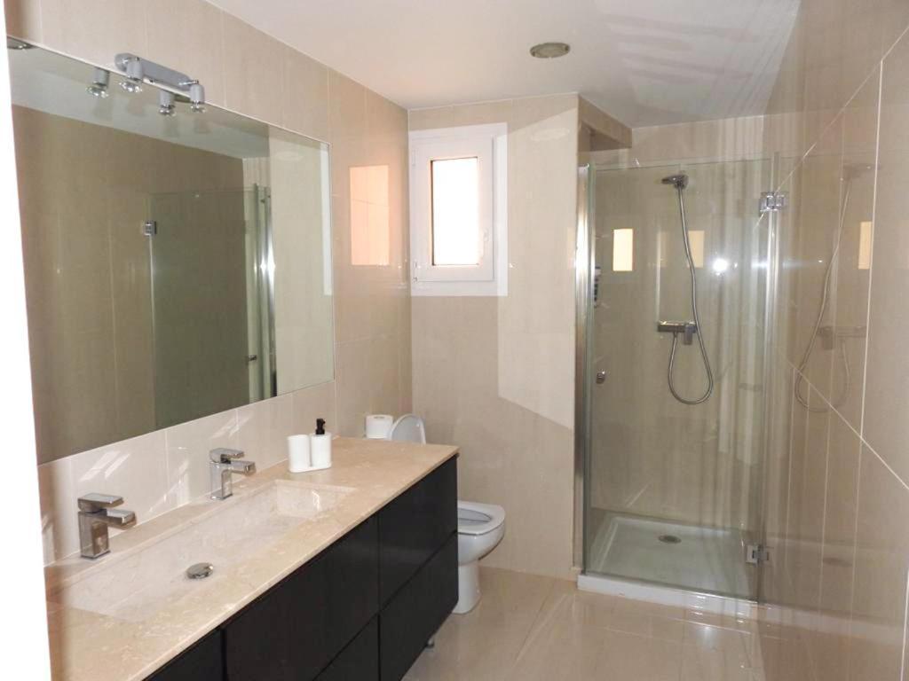 Carihuela Beach Suite Apartment 托雷莫利诺斯 外观 照片
