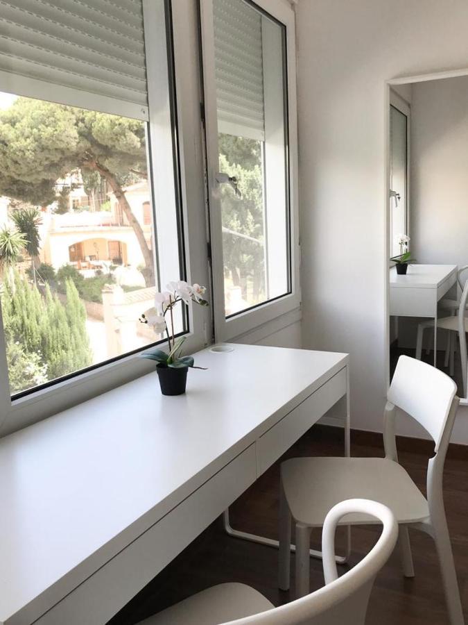 Carihuela Beach Suite Apartment 托雷莫利诺斯 外观 照片