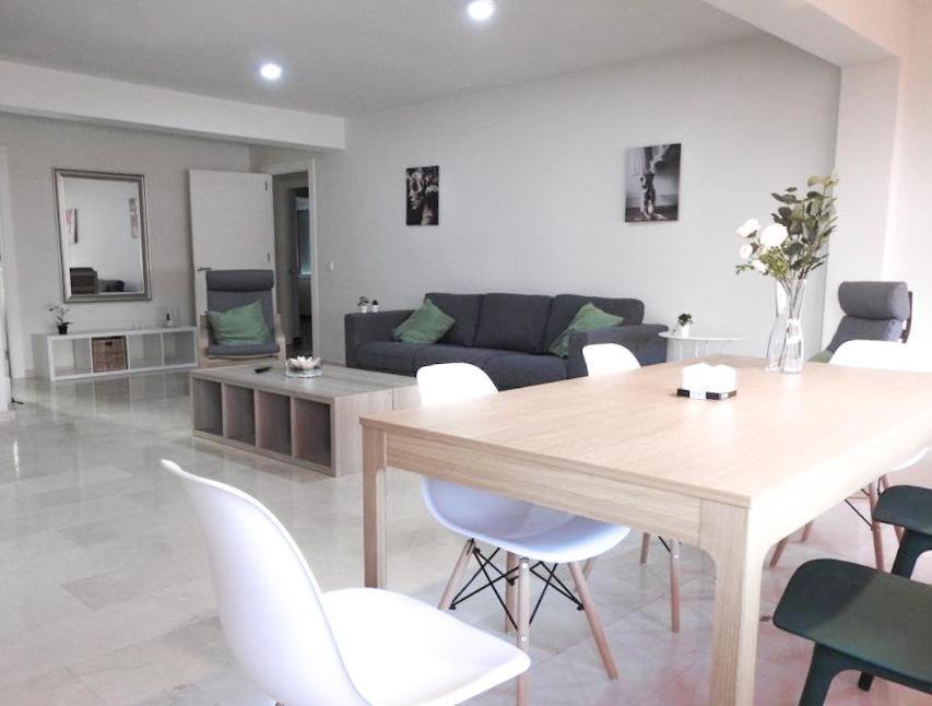Carihuela Beach Suite Apartment 托雷莫利诺斯 外观 照片