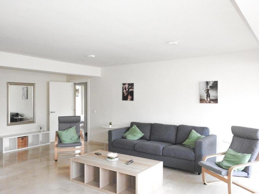 Carihuela Beach Suite Apartment 托雷莫利诺斯 外观 照片