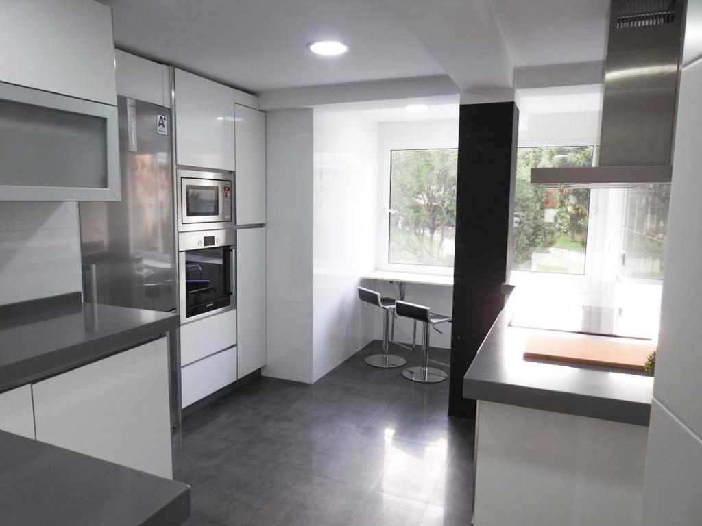 Carihuela Beach Suite Apartment 托雷莫利诺斯 外观 照片